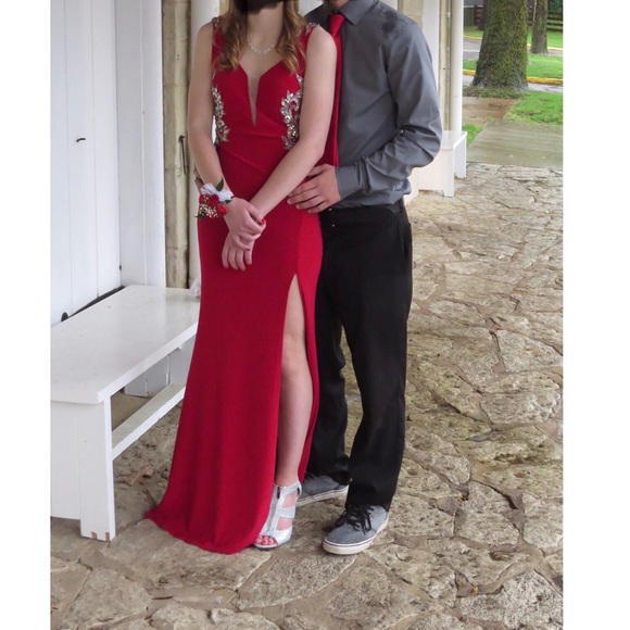 Prom Dress - Picture 3 of 3